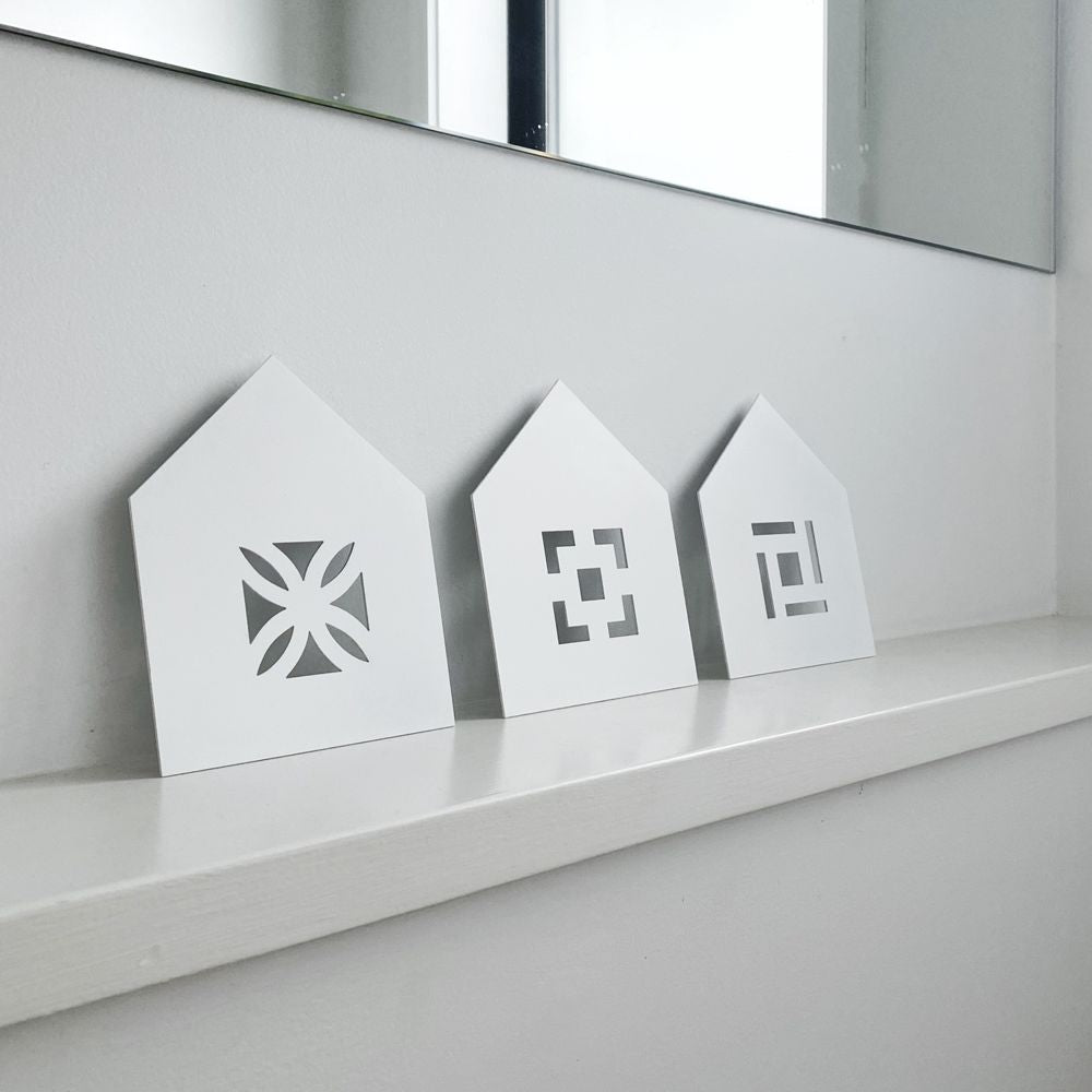 Breeze Blocks mid century modern decor in bathroom in New Zealand. 