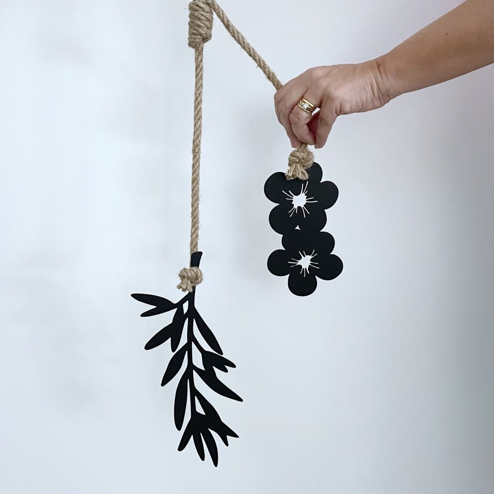 NZ Manuka Flower Wall Hanging.  The perfect New Zealand made gift